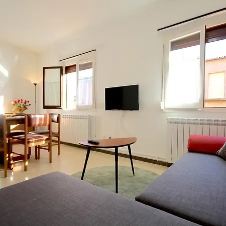 Apartment Ca La Lluisa - Holiday Salas de Pallas