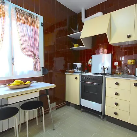 Apartment Ca La Lluisa - Holiday Salas de Pallas